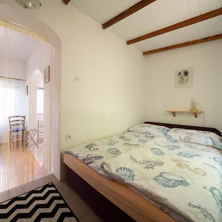 Ema 2 * Горни-Карин