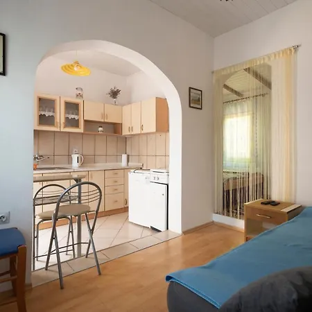 Ema 2 Appartement